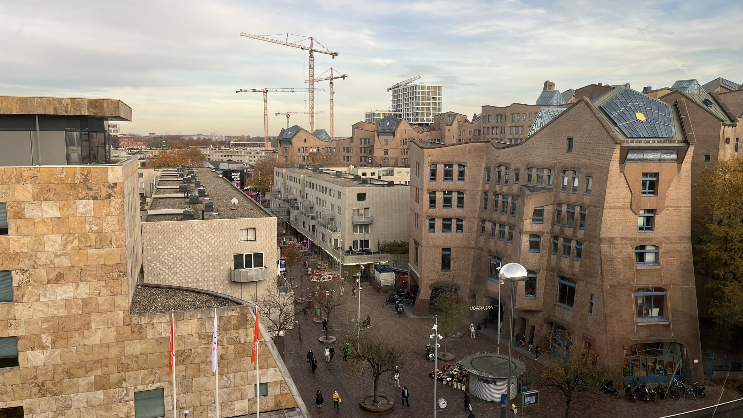 Cream, two sugars – Weeknote #349 – 7th November